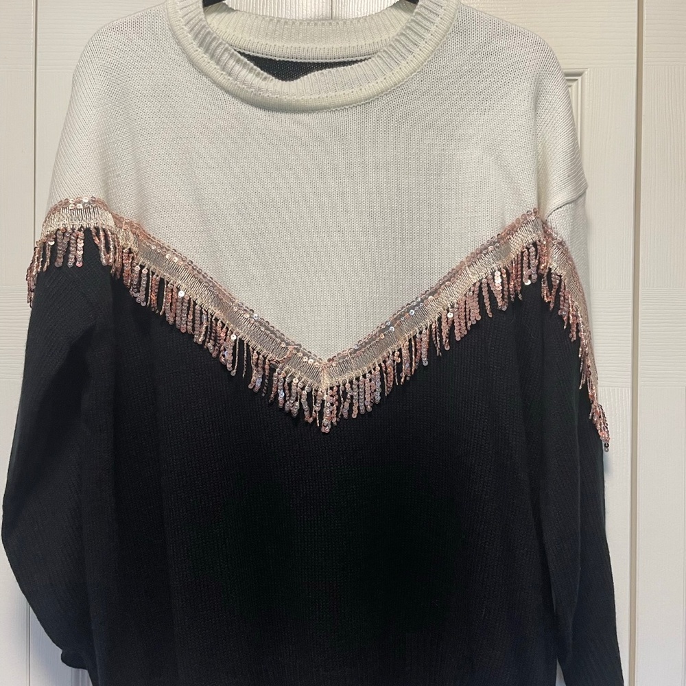 NWOT Shein western sweater